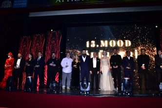 GÜÇLÜ VE DUAYEN JÜRİ