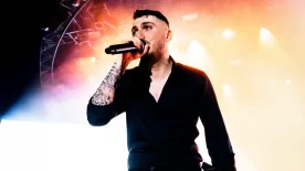 “Sahneleri geçici süreliğine erteliyorum”